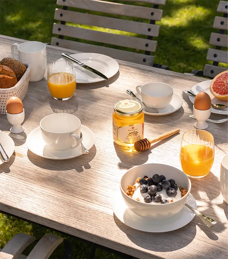 Fine Bone China Fruehstueck